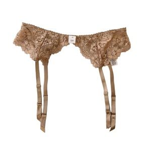 NWT La Senza Lace and Rhinestone Garter Panty